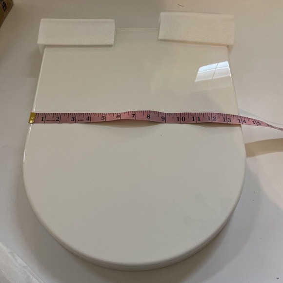 SADALAK Toilet Seat D Shape Soft Close Quick Release Toilet Seat Replacement‎ - Picture 5 of 6